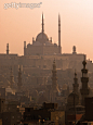 历史,建筑,旅游目的地,户外,圆顶建筑_110622968_Islamic Cairo Skyline and Mohammed Ali Mosque_创意图片_Getty Images China