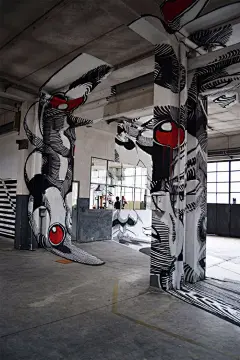 Truly Design是意大利的一个由四位年轻的涂鸦艺术家组成的团队。他们涂鸦风格的插画和设计深受一些大客户的青睐，其中不乏Adobe、三星、百威、菲亚特和尼康等知名品牌。我们今天来看看他们的视错觉涂鸦作品。
