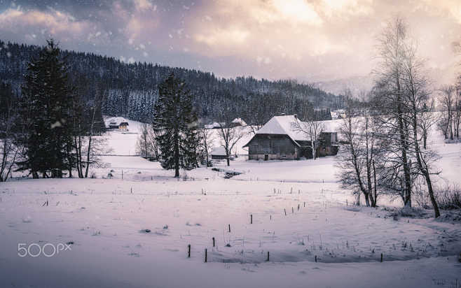 stock-photo-10265101...