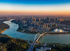 世界南宁的“高端住宅名片”，建发•央玺扛鼎五象湖 _城市  山 森林 照片_T2020331 #率叶插件，让花瓣网更好用_http://ly.jiuxihuan.net/?yqr=15104461#