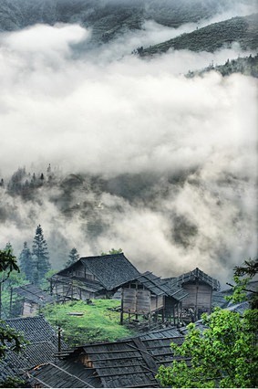 地理中国:初春忙播种 六大梯田展婀娜曲线...