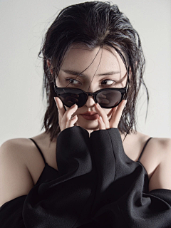 YiMu欣采集到美业宣传海报