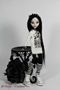 OOAK Monster High Repaint Reroot Raven Full Dress Set by Freddy Tan