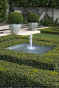 Hedge & Fountain