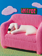 咒语：
A pink sofa, Lying on the floor, felted logo of the word "dream" on top, a cute sky with clouds in the background, --sref 680572301 --personalize kzilt9y --stylize 1000 --v 6.1 --ar 3:4 --style raw

关键词：
 the word "dream" on top. 单