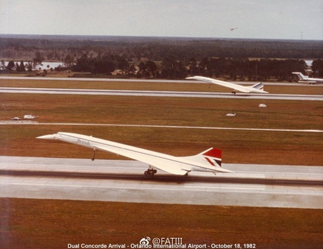 #航空文化# 一张珍贵的图片，35年前的...