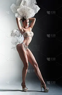 女舞蹈演员