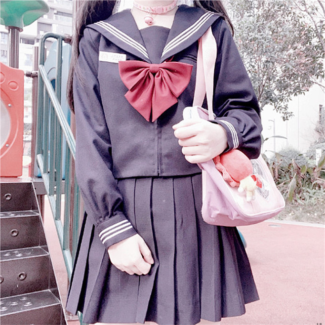 jk水手服校园风少女超爱吃零食整理