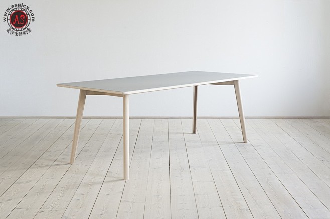 Solem Table （可折叠实木办公...