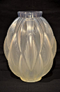 SABINO VASE 24 PIROGUES VERRE OPALESCENT ART DECO 1930, Plus d'infos...