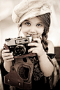 Karina Kiel：复古风儿童摄影 油画般圣洁的美 -摄影频道-新华网