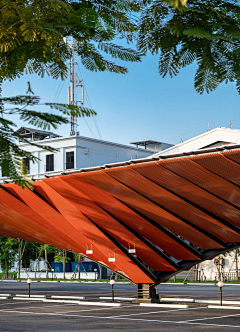 OPENBOX建筑事务所采集到力量之翼 | 太阳能屋顶