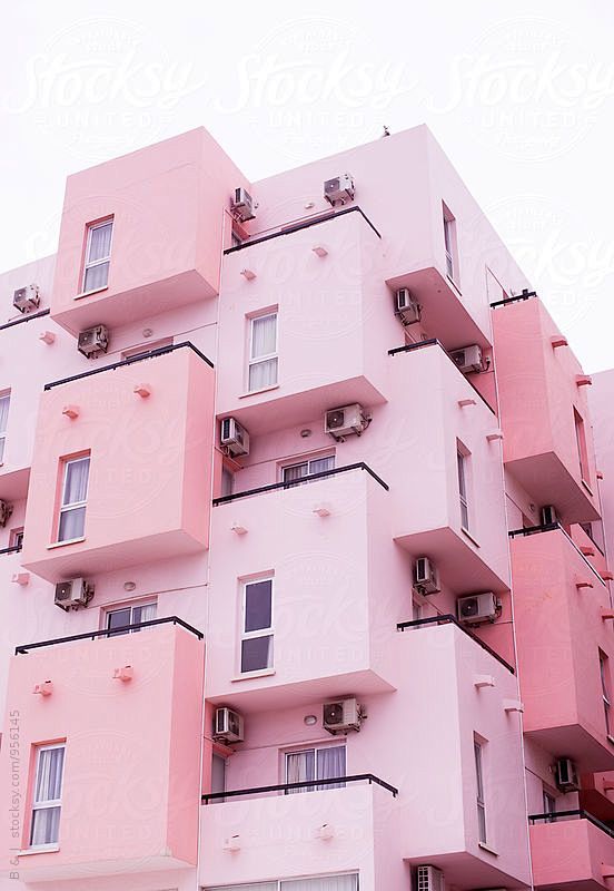 粉色的房屋。