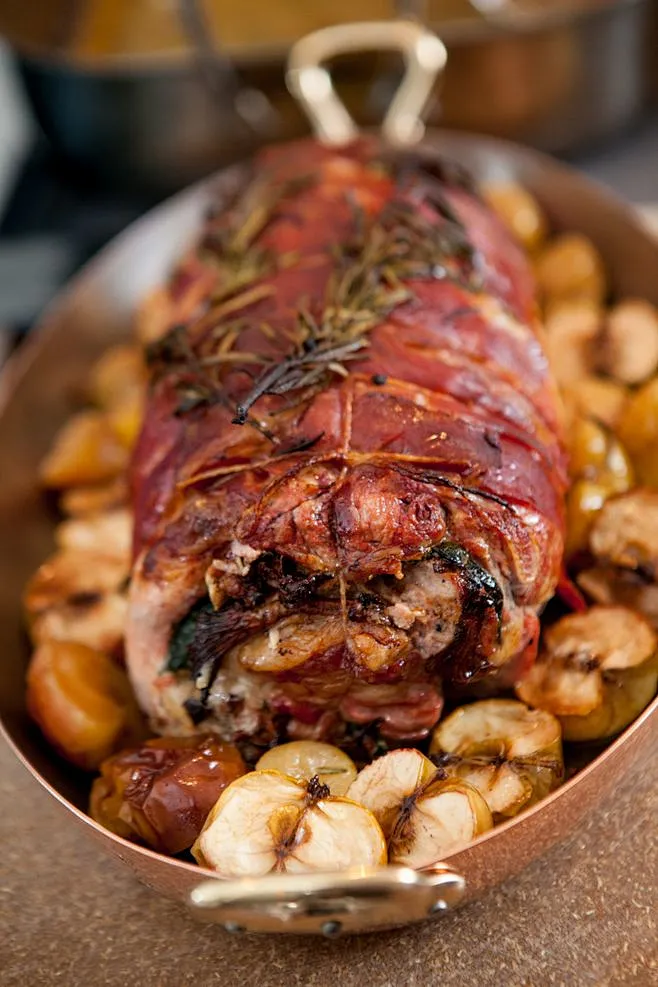 Unlocking the Art of Succulent Roast Pork Belly: A Gastronomic Odyssey