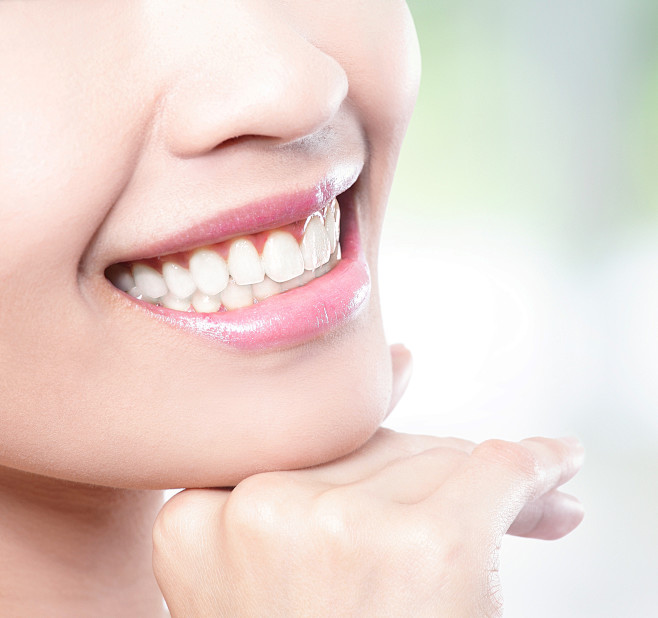 牙齿美白