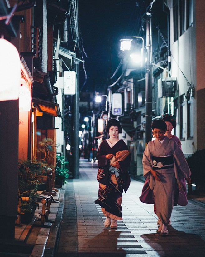 日本街头｜摄影师Takashi Yasu...