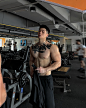 Photo by Lin on May 04, 2024. May be an image of 3 people, biceps, people bodybuilding and dumbbell.