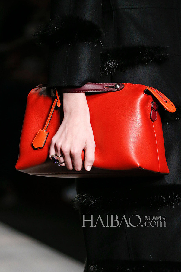 2014秋冬米兰时装周芬迪 (Fendi...