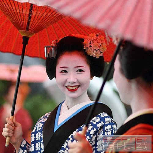 日本的传统服饰．．．．和服 - 民族服饰...