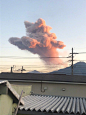 日本新燃岳火山爆发，喷出一只跳跃的粉红猫咪，终于要统治地球了吗？ ​​​​