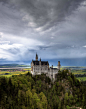 坐落于山间的美丽古堡——新天鹅堡，摄于德国 
