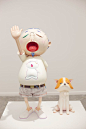 ‘pom & me’, 2009 – 2010 carbon fiber, acrylic and corian base 133 x 107 x 90 cm ©2009 -­‐ 2010 takashi murakami/kaikai kiki co., ltd. all rights reserved. photo by chika okazumi