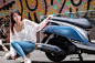 SYM VEGA 125 有膽亮 新色上市 (ft. Model 焦糖) : SYM 推出了 2021 年 VEGA 125 新色。去年 VEGA 125 就已經採用了符合 7 期環保法規的引擎。而在這次的改款中一口氣推出了三款新色、並加入帥氣的車頭小風鏡，給 ...