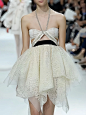 Giambattista Valli 2016秋冬古典优雅 - 小红书