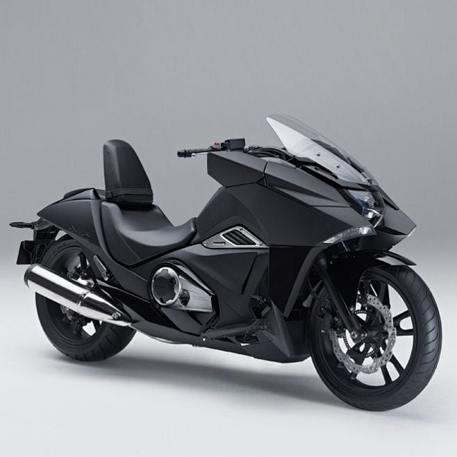 Honda Unveils NM4 Vu...