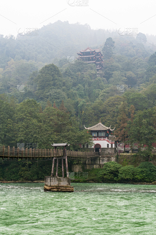 都江堰 ,寺庙,山,桥,雾,极端天气,水...