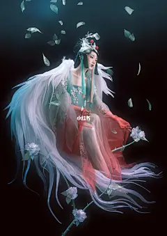 “其南有三青鸟，为西王母取食，在昆仑虚北”