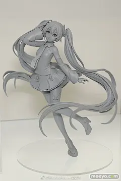 初音未来 V4 Chinese 1/8