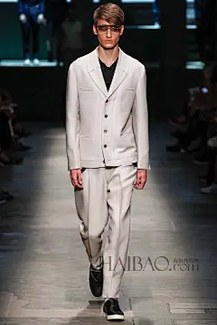 感受“未完成”的原始之美！杰尼亚 (Ermenegildo Zegna) 2015春夏男装秀，海报带你亲临2015春夏米兰男装周_第6页_杰尼亚