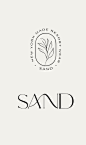 其中包括图片：Modern and Beachy Resort Wear Logo