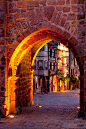  中世纪的门户，利克威尔酒，阿尔萨斯，法国
