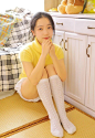 日本美女御姐私房白丝美腿写真图片 - 唯一图库