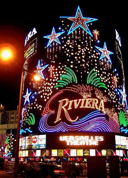 Riviera Hotel and Ca...