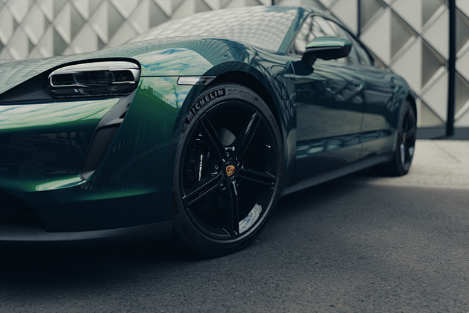 AutomotiveCGI berlin...
