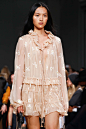 Chloé Fall 2015 Ready-to-Wear Fashion Show Details - Vogue : See detail photos for Chloé Fall 2015 Ready-to-Wear collection.