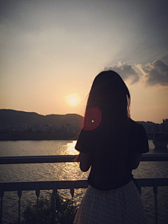 拾光豆采集到背  女