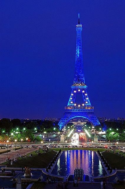 艾菲尔铁塔 ，巴黎介绍浏览 