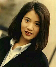 泠(ling)儿采集到旧时光美人之袁咏仪