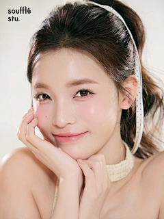 小毛雨儿采集到美甲美睫妆