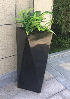 心有艳阳采集到景观专项--花箱组合