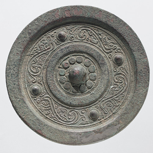 三国两晋南北朝铜镜铸造随着社会动荡而减退