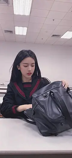 「手机壁纸」JK制服 | 还有星月可以寄望 还有宇宙浪漫不止