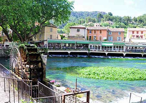 泉水小镇Fontaine de Vauc...