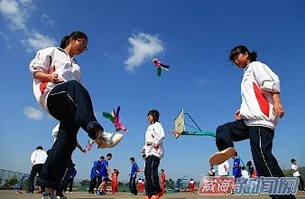 踢毽子_百度图片搜索-花瓣网