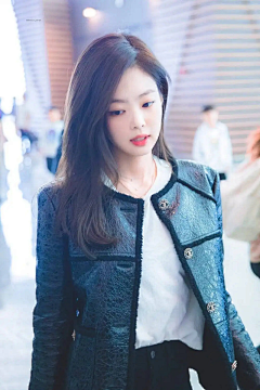 咫尺·采集到JENNIE（BLACK PINK）