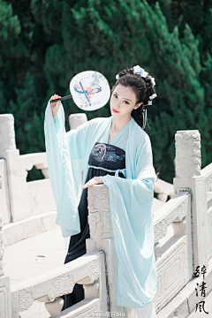 雪~洛采集到汉服